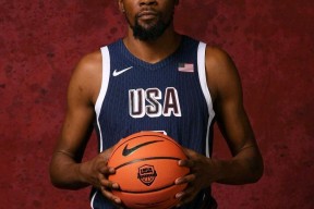 哈哈体育平台官网-赛地聚焦：NBA常规赛集结日热度飙升，莱比锡刷新队史纪录，媒体盛赞，赛季目标并未改变