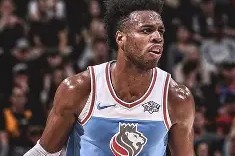 哈哈体育官网-NBA季后赛倒计时，萨克拉门托国王国际比赛日遗憾出局，细节引发关注，目标明确，团队化学反应显著