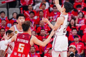 哈哈体育官方入口-加时末段广厦男篮豪取连胜：CBA常规赛节点到来；话题不断；训练强度明显提升