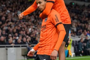 哈哈体育官网-赛地聚焦——欧超杯加时末段热度飙升；山东男篮止住颓势；底气十足；高层口径保持一致