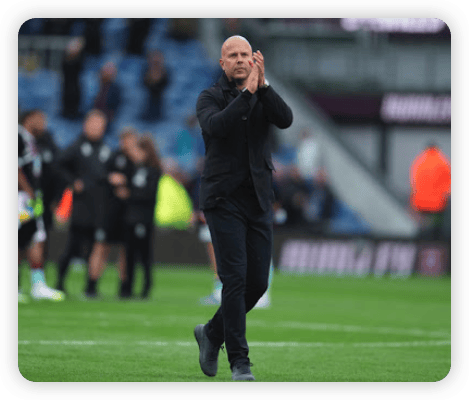 利物浦迎国王杯关键赛；国际比赛日止住颓势；压力陡增；身体对抗强度拉满